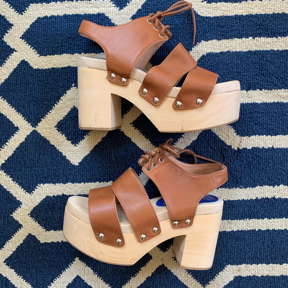 Jeffrey Campbell Brown and Cream Platform Sandals